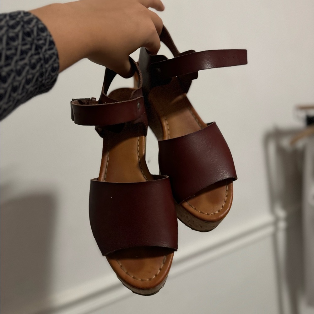 Platform Sandals with brown leather straps